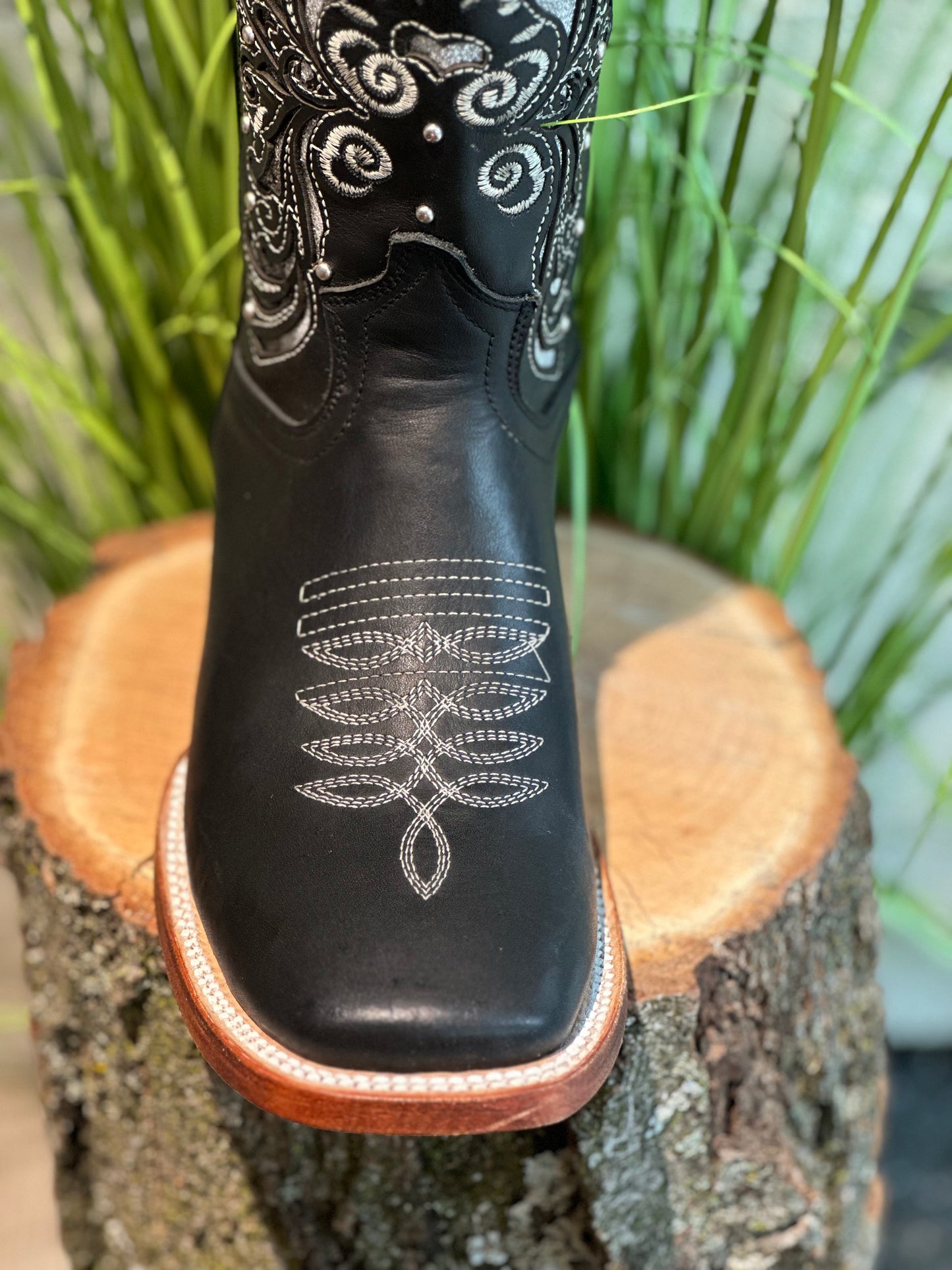 LASER ARROZ NEGRO AGAVE BOOTS